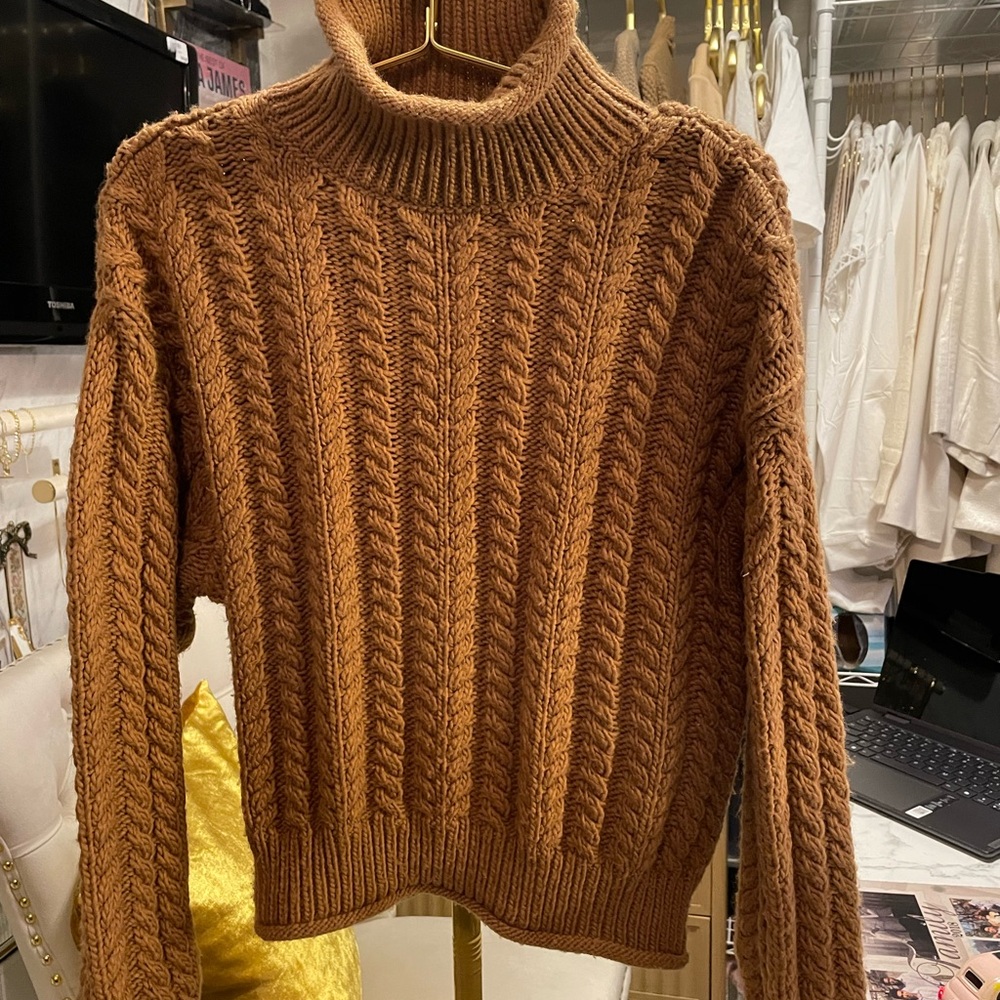 H&M Cozy Cable Knit Turtleneck Sweater - Golden Brown